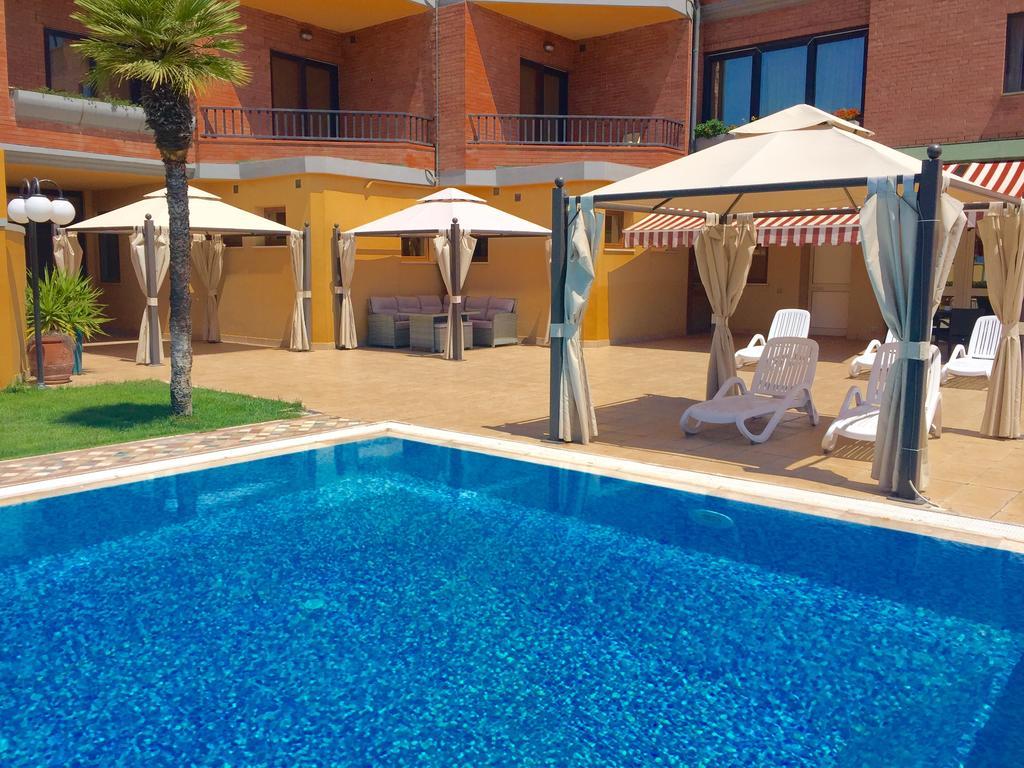 Hotel Grillo Assemini Εξωτερικό φωτογραφία