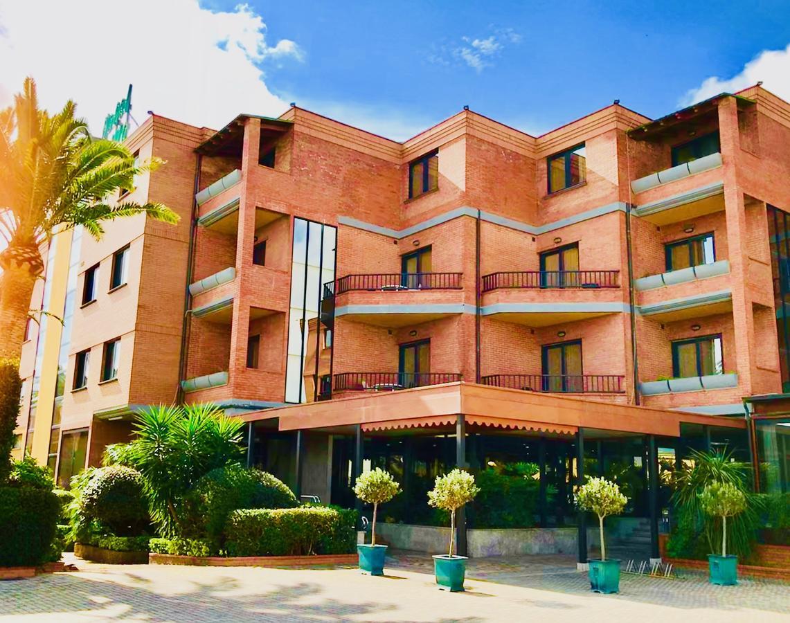 Hotel Grillo Assemini Εξωτερικό φωτογραφία