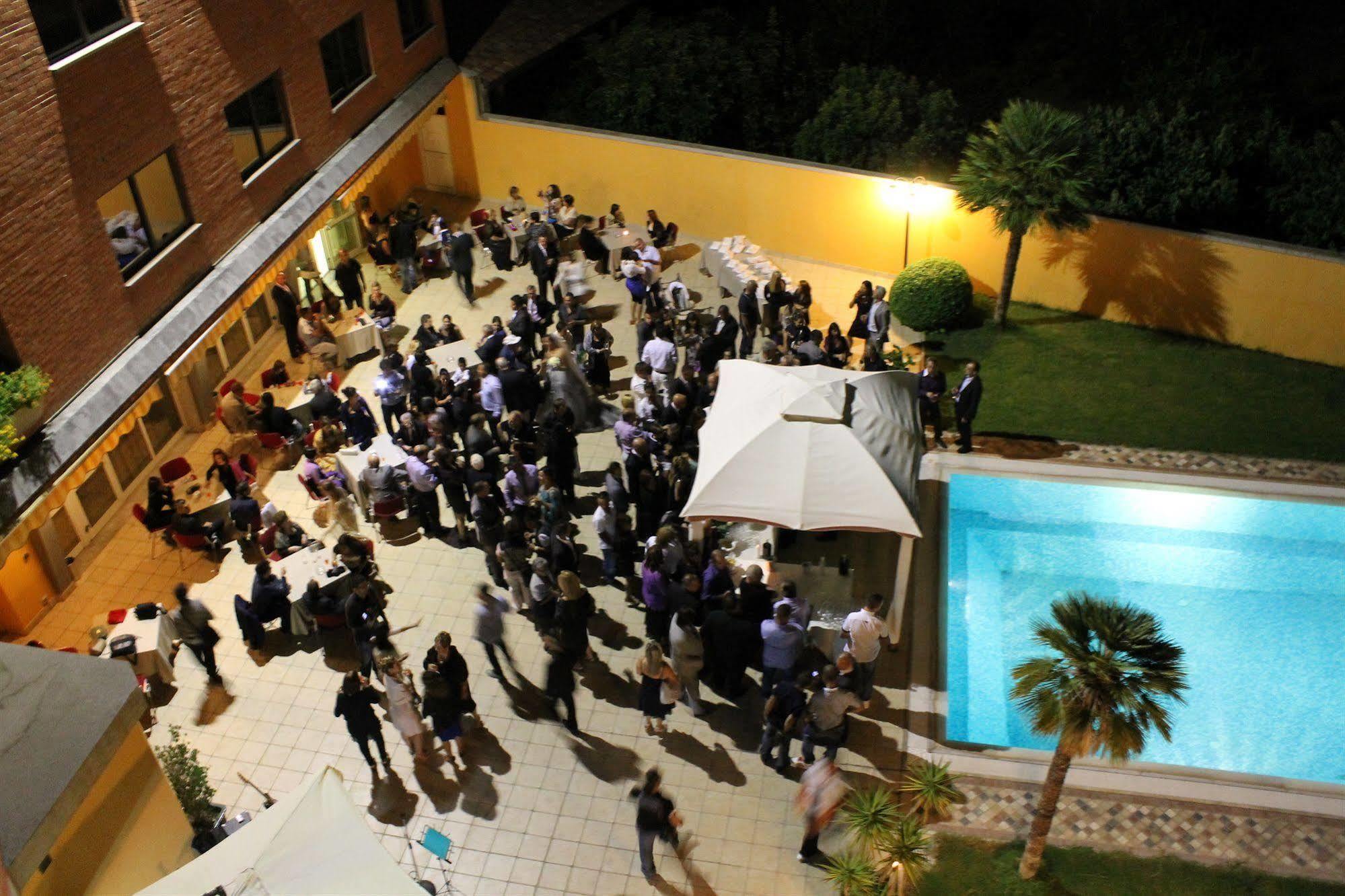 Hotel Grillo Assemini Εξωτερικό φωτογραφία