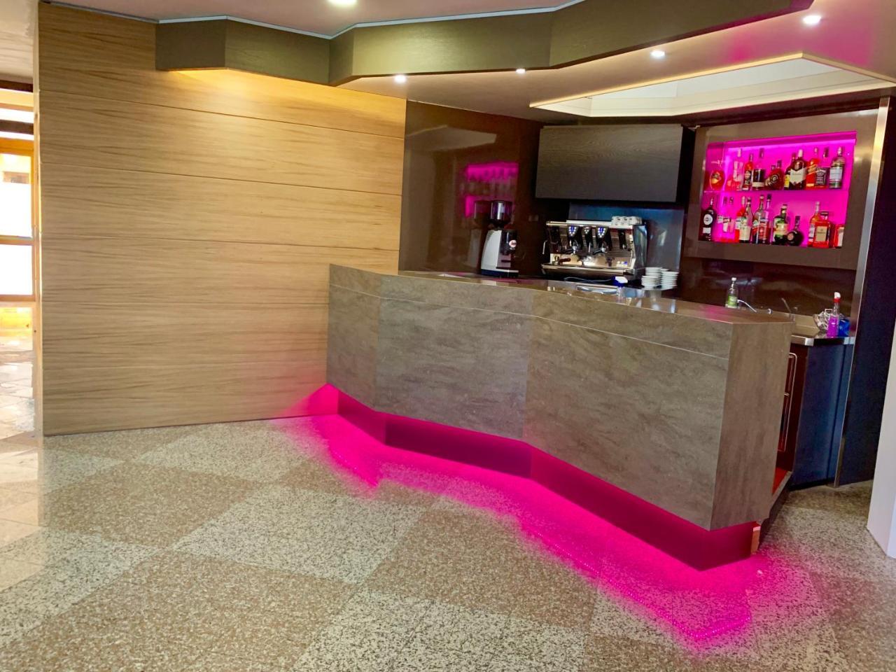 Hotel Grillo Assemini Εξωτερικό φωτογραφία