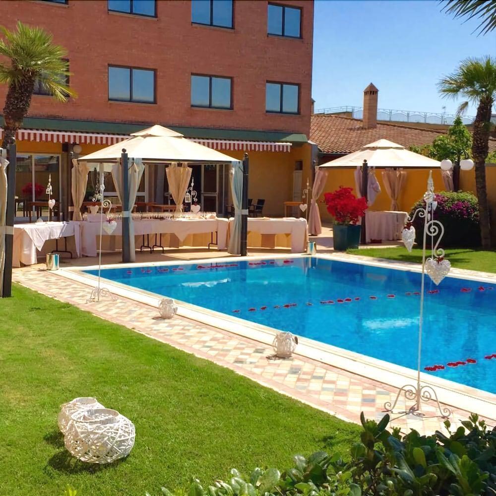 Hotel Grillo Assemini Εξωτερικό φωτογραφία