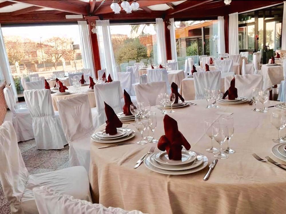 Hotel Grillo Assemini Εξωτερικό φωτογραφία
