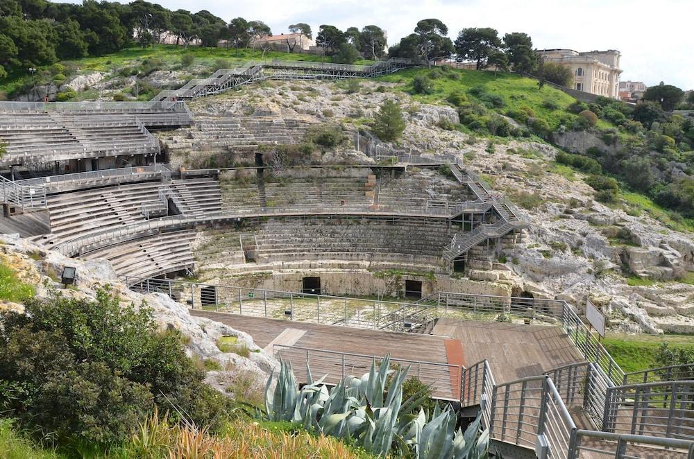 Hotel Grillo Assemini Εξωτερικό φωτογραφία